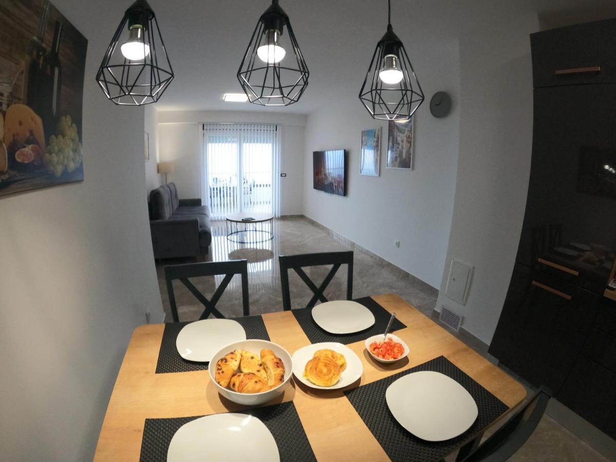 Apartment Dalmatino Makarska